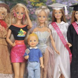 Vintage Barbie Doll Lot of 6 – Bubble Angel, Glitter Hair, Class of 2002, Australian + Tommy – NEW in Box
