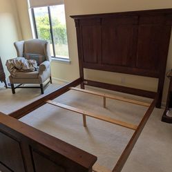 Wooden Queen frame set,  reddish brown stain