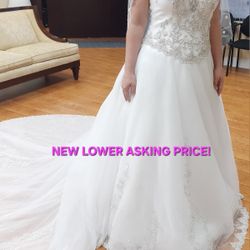 Demetrios Designer Wedding Gown - BRAND NEW with Tags ($3600)