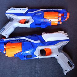 Nerf N Strike Elite Disruptor 6 Dart Rapid Fire Nerf Blaster 4 Pack with extra darts

Condition
2 used & 2 new in box

Experience the excitement, ener