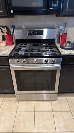 Samsung Gas Stove -  350