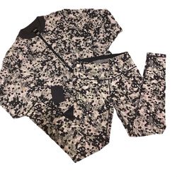 Victoria’s Secret sport camouflage set XS/S