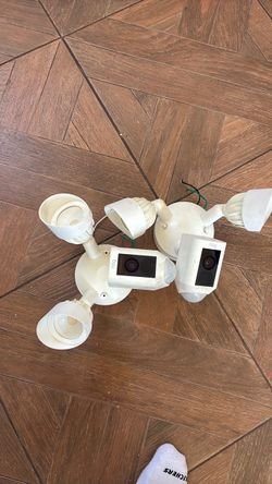 2 ring, floodlight cameras