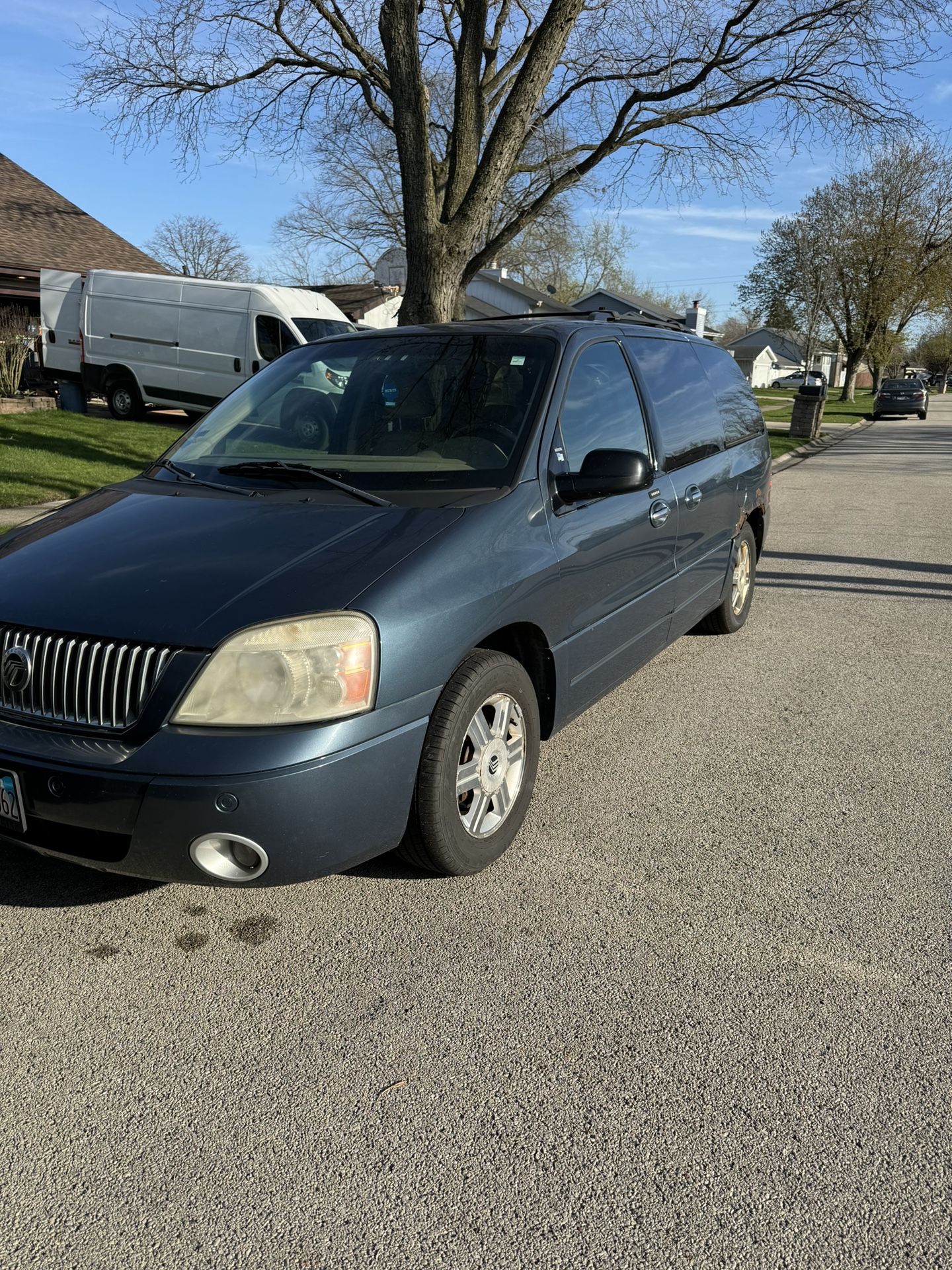 2004 Mercury Monterey Blue Minivan -For Repair or Sold whole for parts 