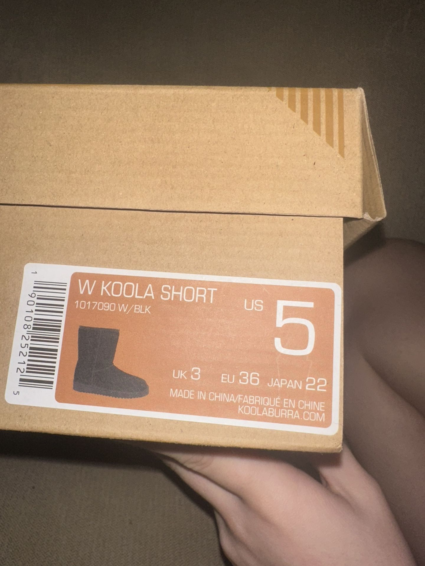 Koolaburra x uggs W5 brand new