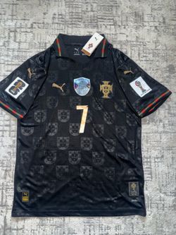 Portugal special edition Ronaldo 7 size large