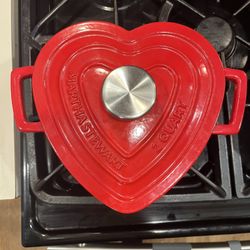 Martha Stewart Collector's Enameled Cast Iron 2 QT Heart Shaped Casserole