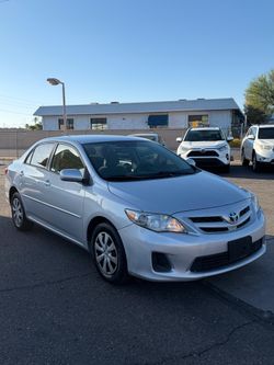 2011 Toyota Corolla LE