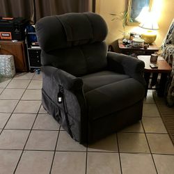 Extra Large Lift Recliner Chair 