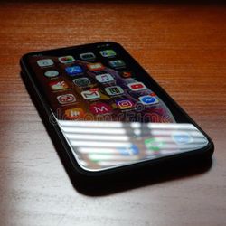 iPhone XR Unlocked To Any Carrier