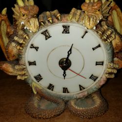 Dragon clock