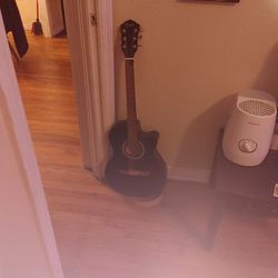 Fender Acoustic Guitar Include Strap And Pick