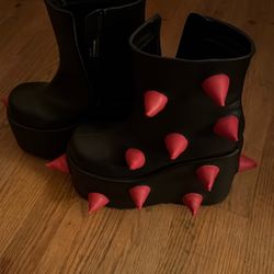 Demonia Slay 77 Boots Size 9