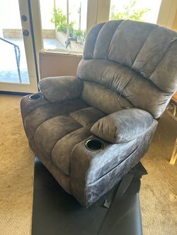 Lazy boy chair