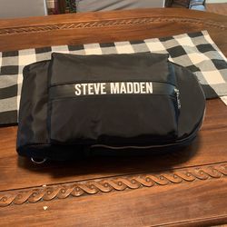 Steve Madden Crossover Bag
