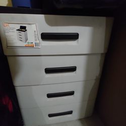 4-Drawer cabinet