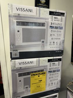 Vissani 5000 BTU Window Air New In box full Set