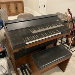Yamaha Electone HS-7T