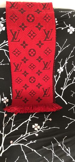 Louis Vuitton scarf