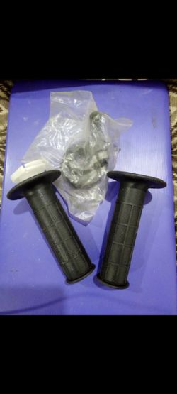 Mini bike throttle grips