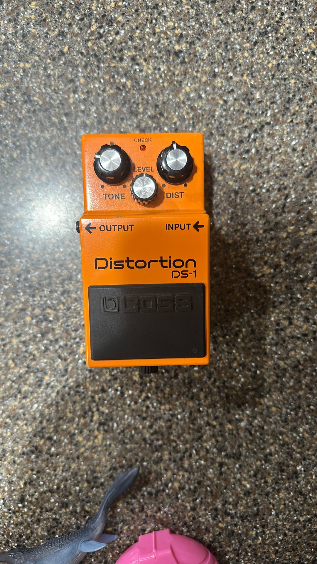 BOSS DS-1 Distortion Guitar Pedal
