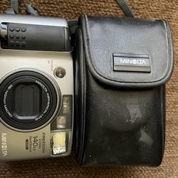 Minolta Freedom Camera 