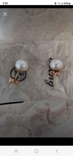 14k Pearl Earrings