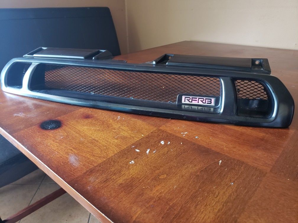 JDM Subaru Lagacy Grille