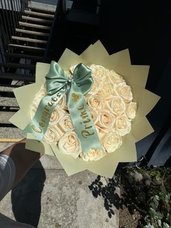 FLOWER BOUQUETS FOR GRADS!