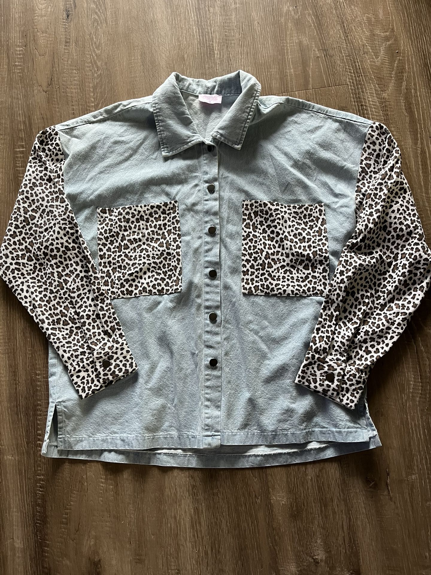 Women’s Denim Jacket 
