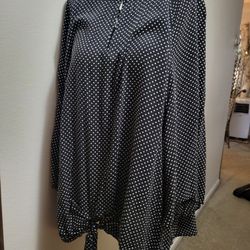 Woman's  Top