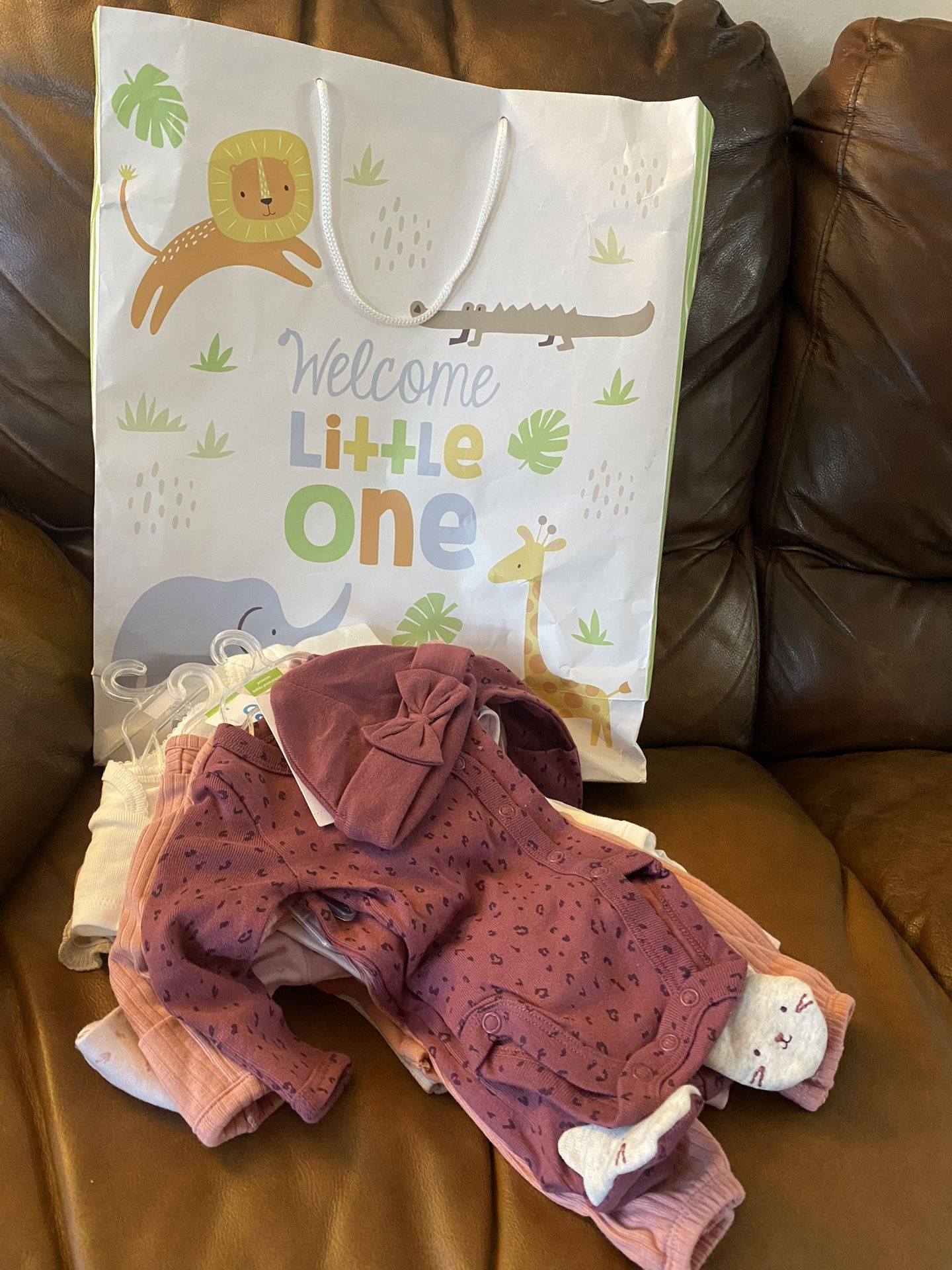 New. Clothes for babies Girls