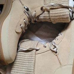 Ugg's Boots