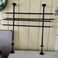 Car Divider