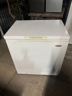 Whirlpool chest freezer