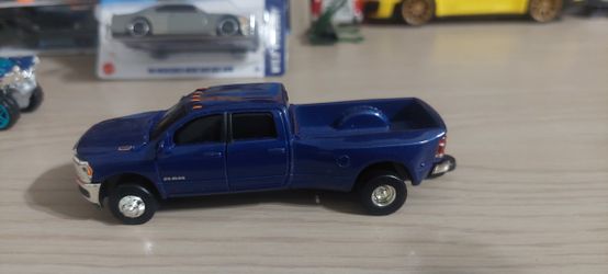 Toy Dually