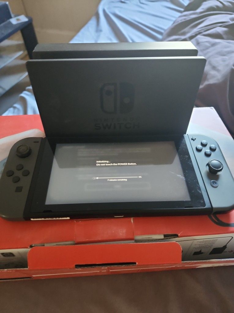 Nintendo Switch Grey w Dock