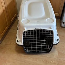 Petmate Kennel - Pet Cage
