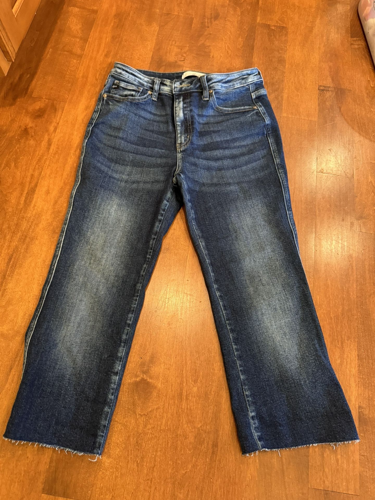 Woman’s Kancan High Rise Crop Jeans Shipping Available 
