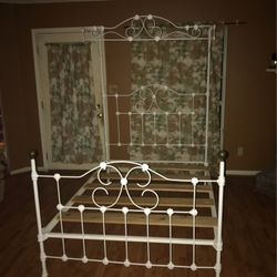    Vintage  Half Canopy Bed Set With Centry Full Size Mattress’s.