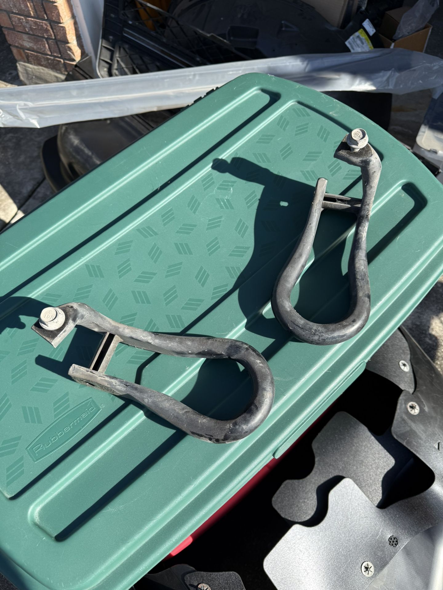 OEM 07-2013 Silverado 2500 had Tow Hooks (2)
