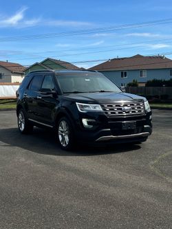 2016 Ford Explorer