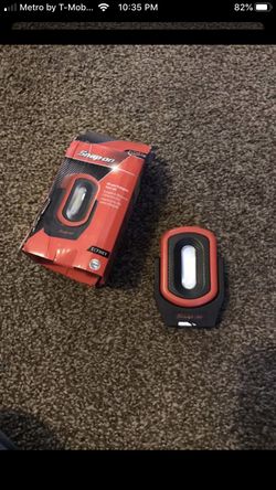SNAP ON magnetic l.e.d light rechargeable