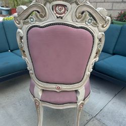 Vintage Disney Snow White chair 🪑 In great Condition 
