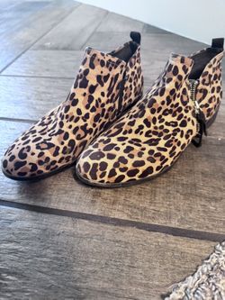 Dr. Scholl’s Leopard Print Ankle Boots