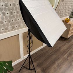Box Studio Light 