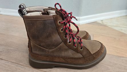 Girl shoes / UGGS boots