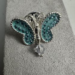 Blue Butterfly Pinback Avon Teal Turquoise Silver Tone Dangle Bead Lapel Pin
