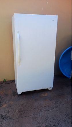 Kenmore stand-up refrigerator commercial