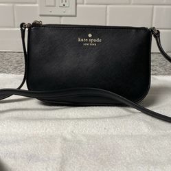 Kate spade ♠️ Crossbody Purse New  Very Small